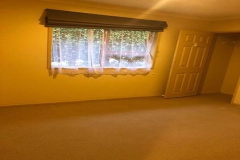 Photo of property in 17a Lesa Annis Place, Henderson, Auckland, 0612