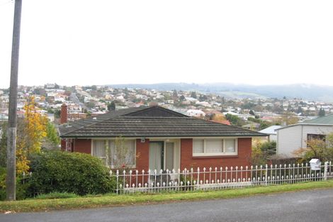 Photo of property in 43 Walton Street, Kaikorai, Dunedin, 9010