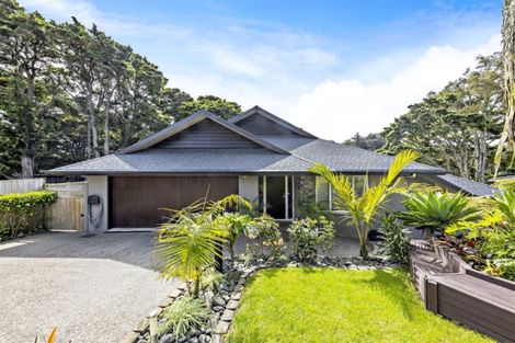 Photo of property in 23 Tuakura Way, The Gardens, Auckland, 2105