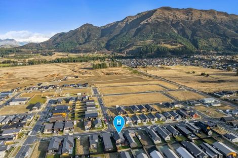 Photo of property in 19 Dunn Street, Lake Hawea, 9382