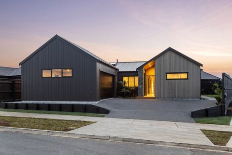 Photo of property in 56 Tironui Drive, Taradale, Napier, 4112