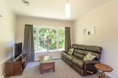 Photo of property in 16 Frederick Street, Tawa, Wellington, 5028