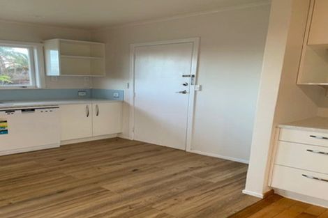 Photo of property in 16 Glenside Avenue, Pakuranga, Auckland, 2010