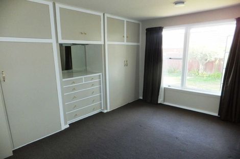 Photo of property in 2/2 Bowen Street, Upper Riccarton, Christchurch, 8041