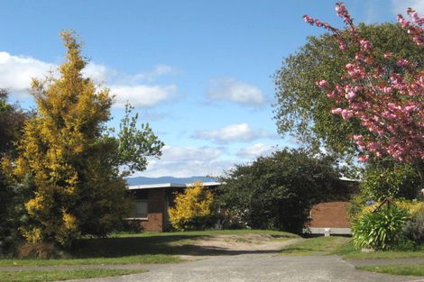 Photo of property in 37 Wakeman Road, Acacia Bay, Taupo, 3330