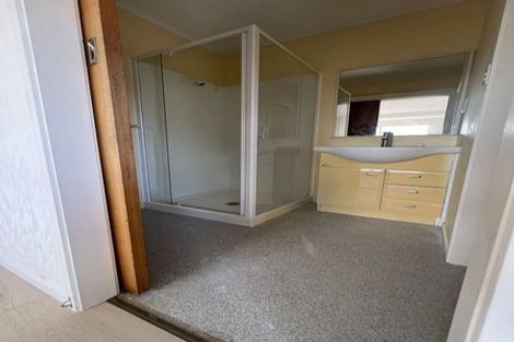 Photo of property in 3 Robin Lane, Browns Bay, Auckland, 0630