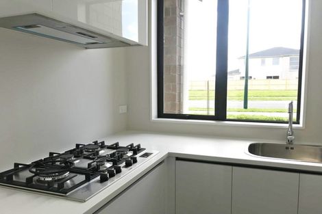 Photo of property in 9 Lavey Road, Flat Bush, Auckland, 2019