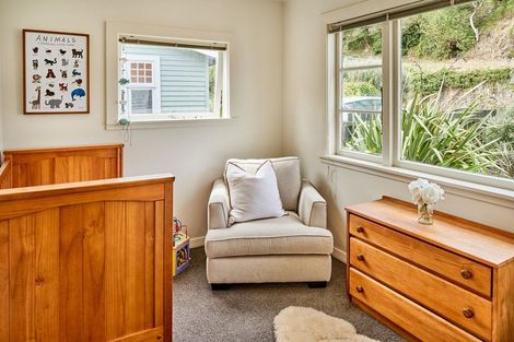 Photo of property in 39 Cluny Road, Plimmerton, Porirua, 5026