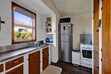 Photo of property in 13 Campbell Street, Hawera, 4610