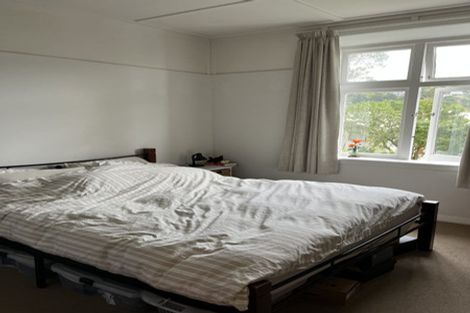Photo of property in 2 Harland Street, Brooklyn, Wellington, 6021