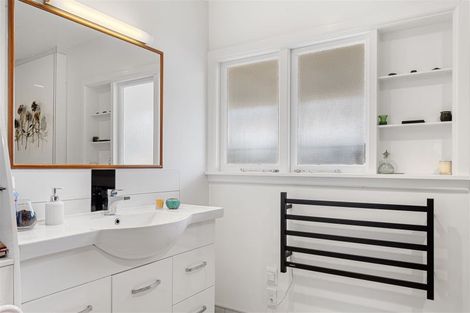 Photo of property in 32 Sloan Terrace, Cashmere, Christchurch, 8022