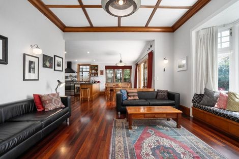 Photo of property in 131 Upland Road, Kelburn, Wellington, 6012