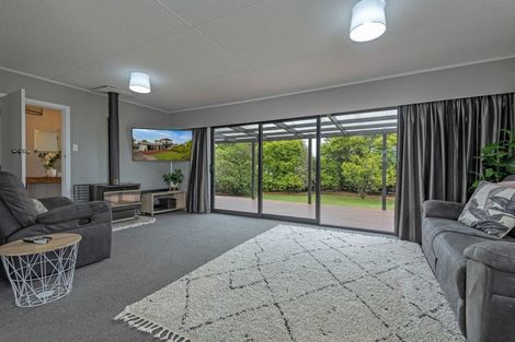 Photo of property in 8 Cohen Place, Milson, Palmerston North, 4414