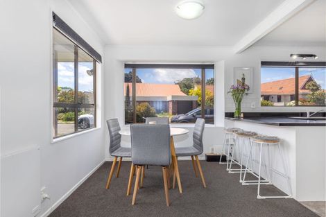 Photo of property in 3a Tudor Court, Paraparaumu Beach, Paraparaumu, 5032