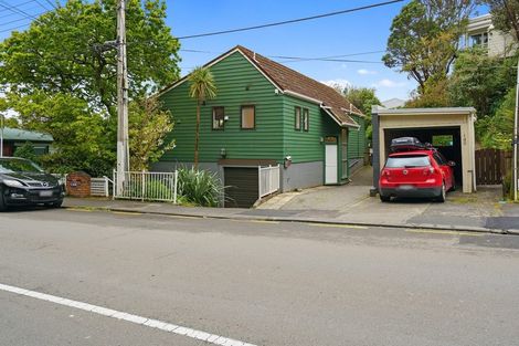 Photo of property in 142 Upland Road, Kelburn, Wellington, 6012