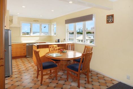 Photo of property in 82 Seabury Avenue, Foxton Beach, Foxton, 4815