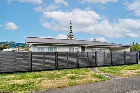 Photo of property in 88 Hillcrest Road, Raumati Beach, Paraparaumu, 5032