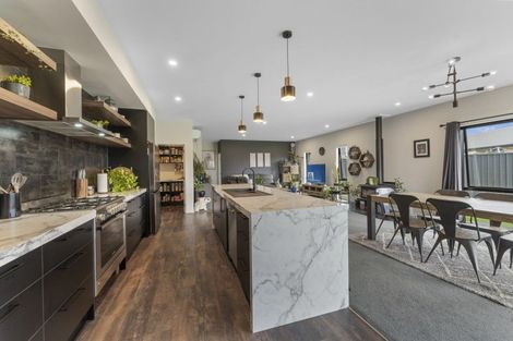 Photo of property in 15 Quigley Crescent, Cromwell, 9310