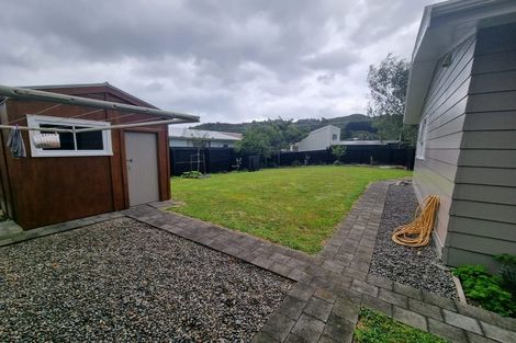 Photo of property in 17 Weymouth Grove, Wainuiomata, Lower Hutt, 5014