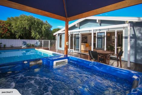 Photo of property in 37 Iwa Street, Mapua, 7005