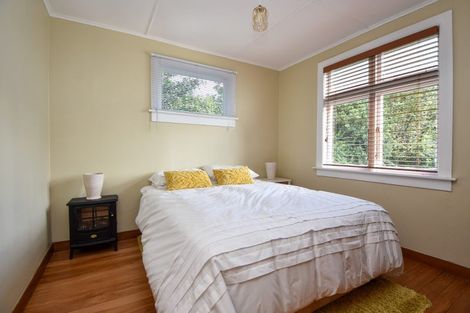 Photo of property in 41 Rhodes Street, Carterton, 5713