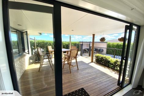 Photo of property in 16 Tokerau Crescent, Pukekohe, 2120