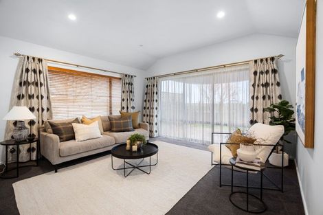 Photo of property in 1 Russell Robertson Drive, Havelock North, 4130