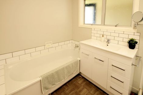 Photo of property in 6 Turner Place, Pukekohe, 2120