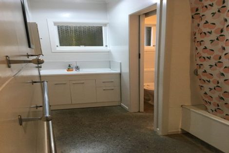 Photo of property in 3/23a Hamblyn Street, Strandon, New Plymouth, 4312