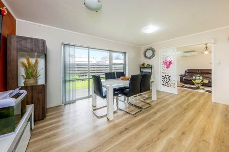 Photo of property in 4 Chichester Drive, Rosehill, Papakura, 2113