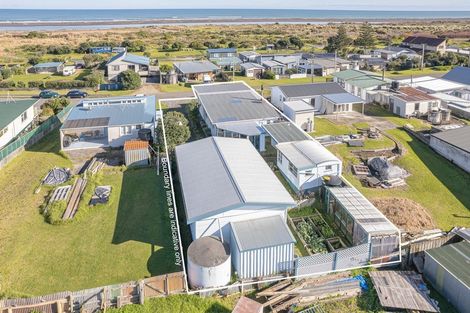 Photo of property in 19 Rapaki Street, Koitiata, Whanganui, 4581