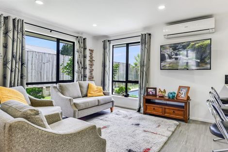 Photo of property in 8 Carlingford Rise, Dinsdale, Hamilton, 3204