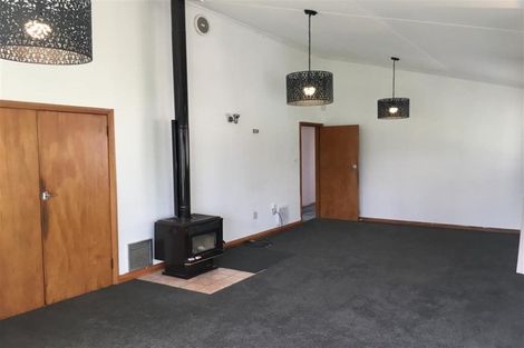 Photo of property in 37 Kiwi Road, Raumati Beach, Paraparaumu, 5032