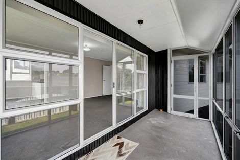 Photo of property in 43 Penrith Street, Westown, New Plymouth, 4310