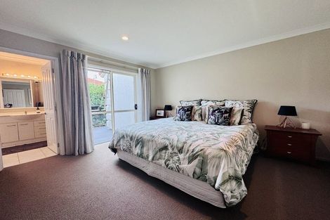 Photo of property in 2 Sandholm Close, North New Brighton, Christchurch, 8083
