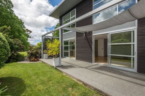 Photo of property in 62 Dyers Pass Road, Cashmere, Christchurch, 8022