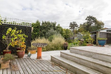 Photo of property in 17 Chamberlain Street, Dannevirke, 4930