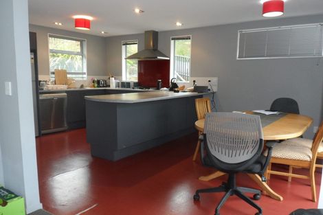 Photo of property in 59 Chartwell Drive, Crofton Downs, Wellington, 6035