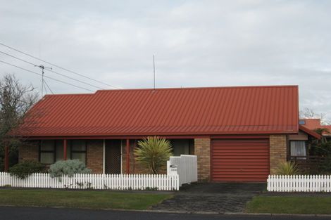 Photo of property in 114b Cook Street, Hamilton East, Hamilton, 3216