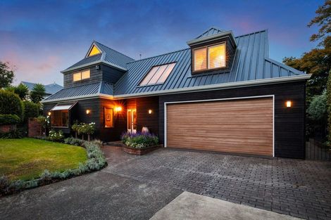 Photo of property in 8 Caccia Birch Lane, Hokowhitu, Palmerston North, 4410