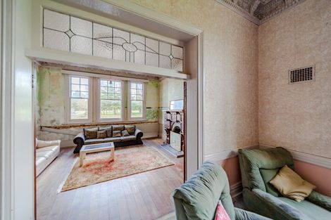 Photo of property in 71 Charlotte Street, Takapau, 4203