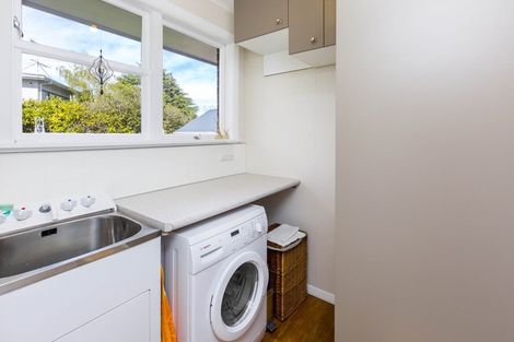 Photo of property in 9 Kiwi Street, Heretaunga, Upper Hutt, 5018