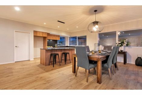 Photo of property in 31 Nellie Drive, Kumeu, 0810
