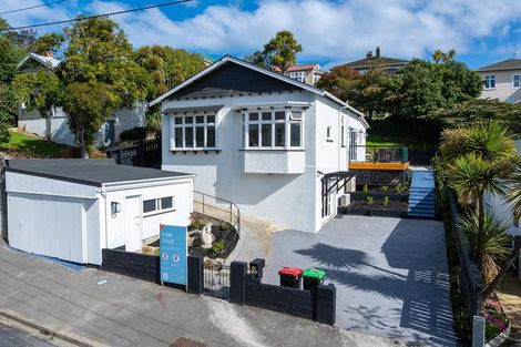Photo of property in 16 Cranston Street, Andersons Bay, Dunedin, 9013