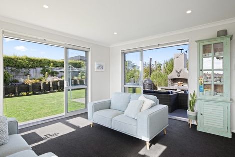 Photo of property in 120 Lisle Farm Drive, Pukekohe, 2120
