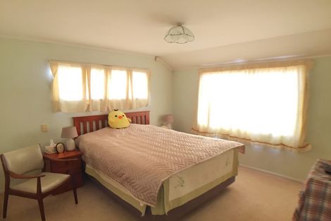 Photo of property in 16a Jasper Avenue, Mount Roskill, Auckland, 1041