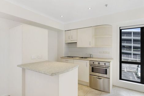 Photo of property in The Rennaissance, 5j/18 Ronwood Avenue, Manukau, Auckland, 2104