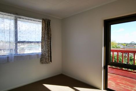 Photo of property in 27 Zelda Avenue, Clover Park, Auckland, 2023