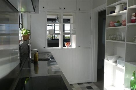 Photo of property in Haitaitai Flats, 4/20 Brighton Road, Parnell, Auckland, 1052