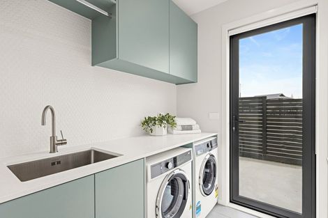 Photo of property in 14 Ida Way, Omaha, 0986